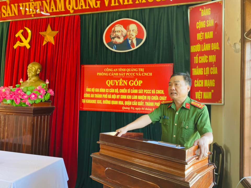 Thượng tá Lê Văn Hoàng phát biểu tại buổi lễ phát động.