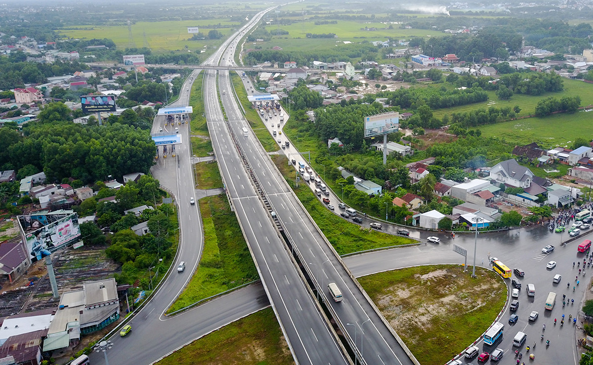 Sơ bộ tổng mức đầu tư của Dự án đầu tư xây dựng đường cao tốc Dầu Giây - Tân Phú là 8.365,651 tỷ đồng.
