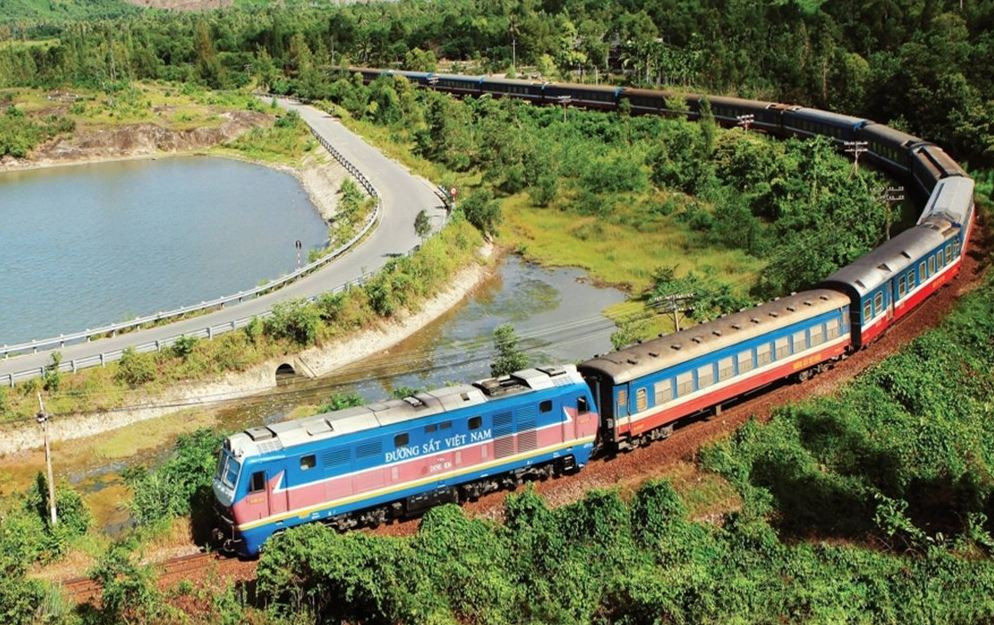Đường sắt Việt Nam vẫn chưa dứt đà thua lỗ. Ảnh minh họa