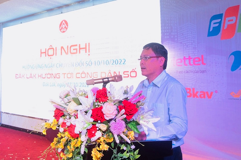 Phó Chủ tịch thường trực UBND tỉnh Đắk Lắk Nguyễn Tuấn Hà phát biểu tại Hội nghị.