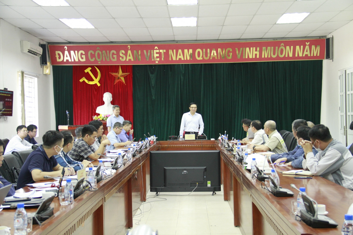 Tổng Giám đốc Petrovietnam Lê Mạnh Hùng kết luận giao ban công trường NMNĐ Thái Bình 2 ngày 29/10.