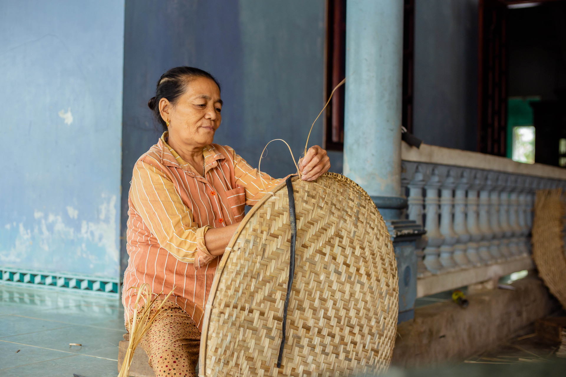 Hiện nay, làng nghề Thọ Đơn có khoảng 510/887 hộ làm nghề đan lát, tạo công việc, thu nhập ổn định từ 3 - 4 triệu đồng/người/tháng. Sản phẩm của làng đã được tiểu thương mang đi các tỉnh như Huế, Đà Nẵng, Hội An… và rất được khách hàng ưa chuộng.