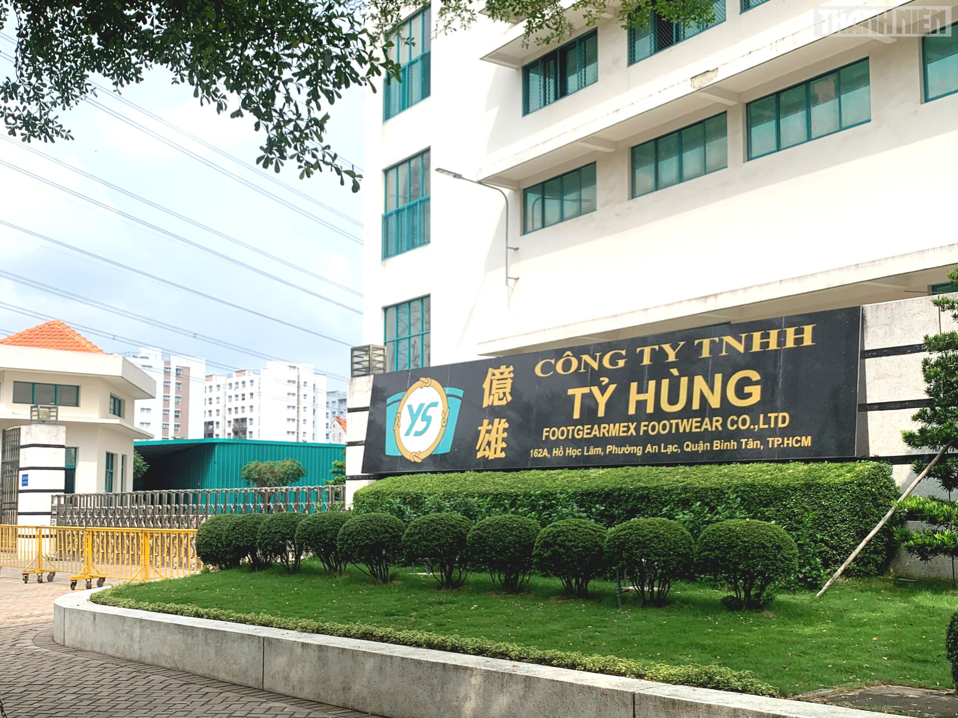 Công ty TNHH Tỷ Hùng (quận Bình Tân) đóng cửa, nhiều lao động lao đao vì mất việc.