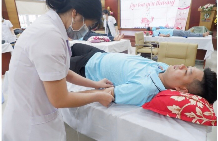 PC Kiên Giang tổ chức hiến máu hưởng ứng Tuần Lễ hồng.