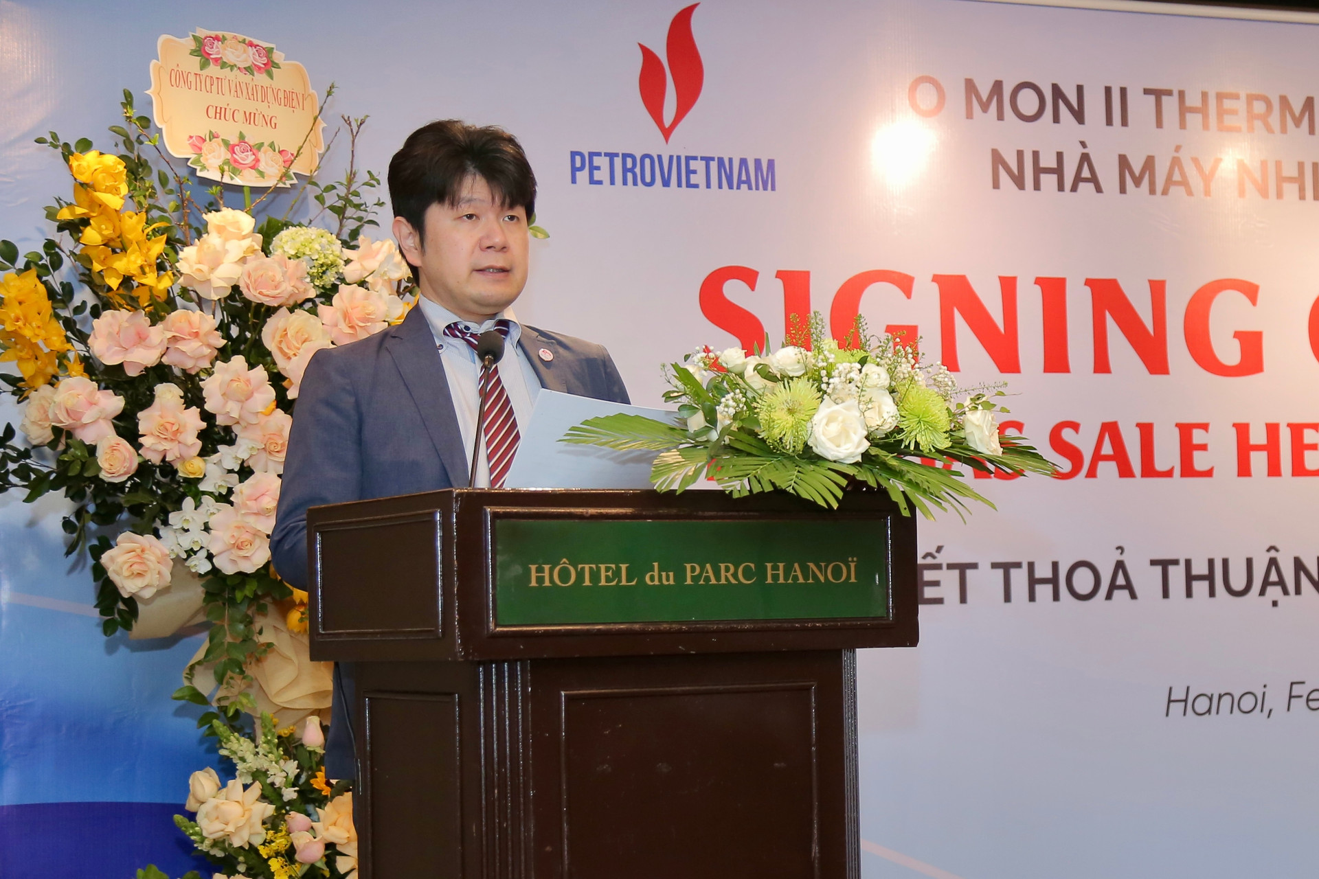 Ông Tetsuhiro Nobuta, Tham tán Đại sứ quán Nhật Bản tại Việt Nam phát biểu tại lễ ký.