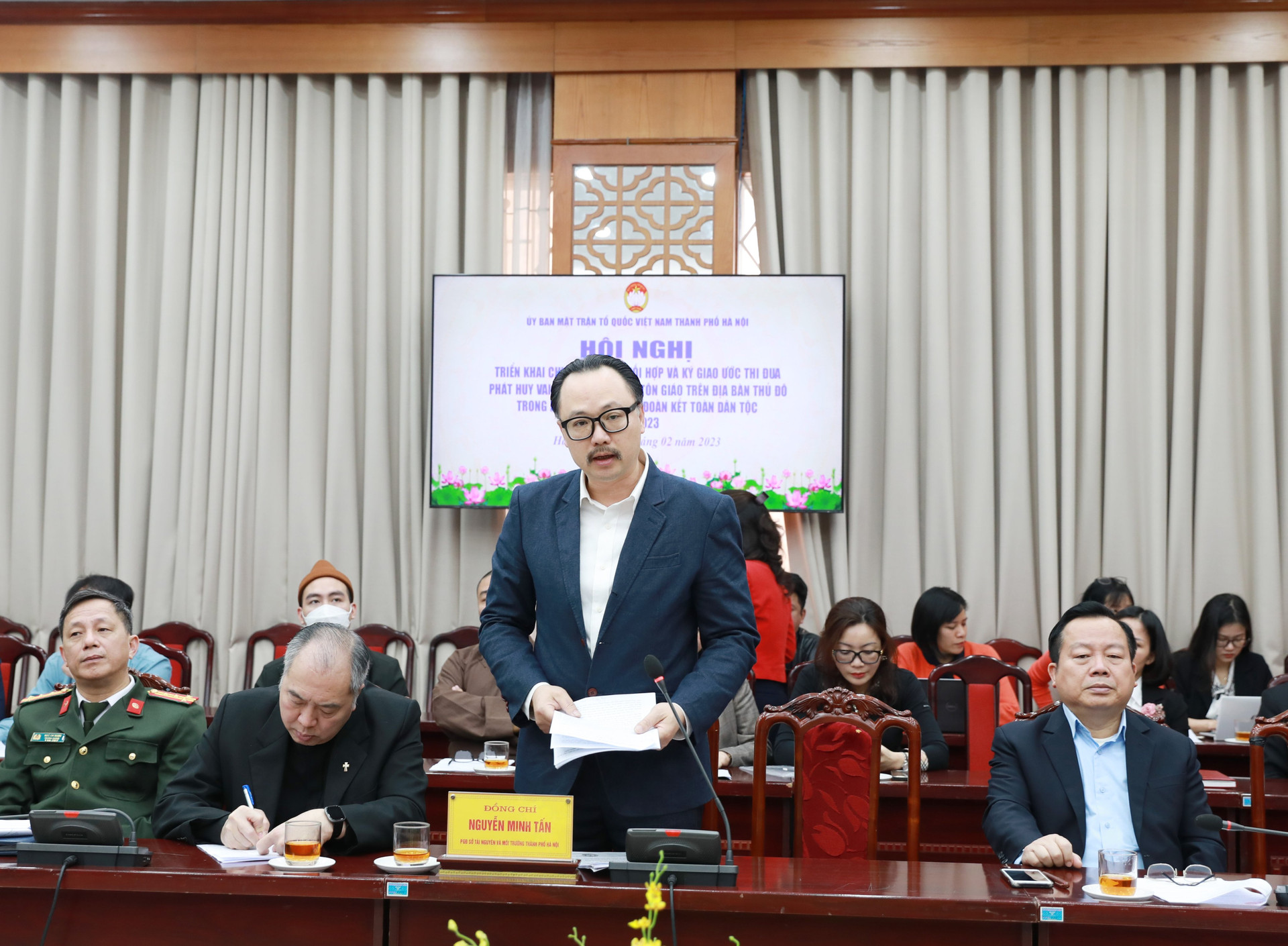 Đại diện Sở Tài nguyên và Môi trường thành phố Hà Nội phát biểu tại hội nghị.