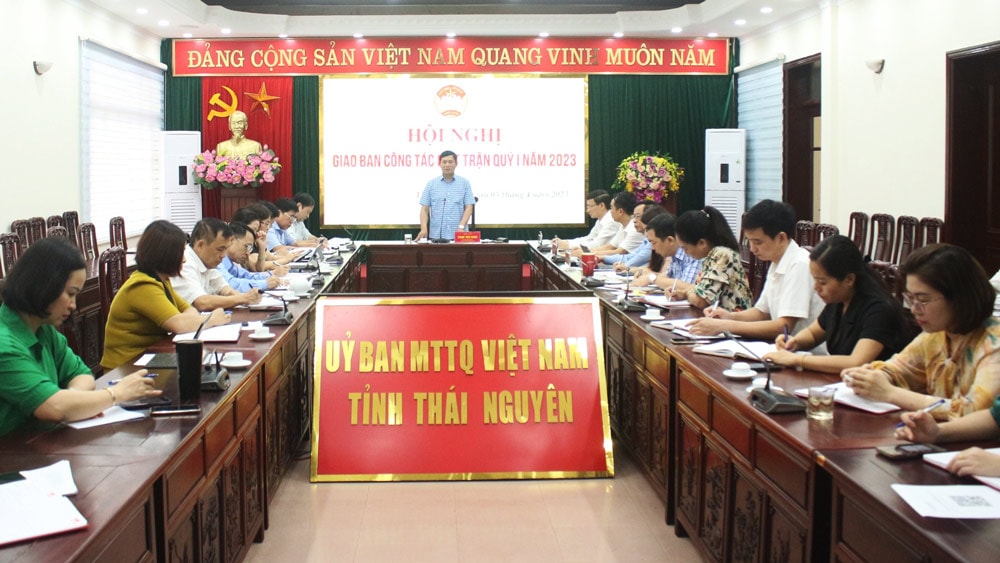 Ông Phạm Thái Hanh, Chủ tịch Ủy ban MTTQ tỉnh Thái Nguyên phát biểu tại hội nghị.