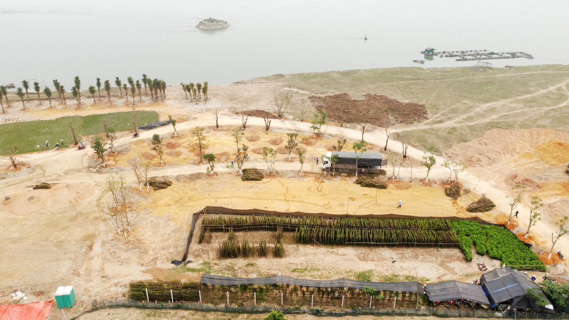 Khu đất rộng hơn 5ha mà UBND xã Bảo Yên cho doanh nghiệp mượn để làm du lịch.