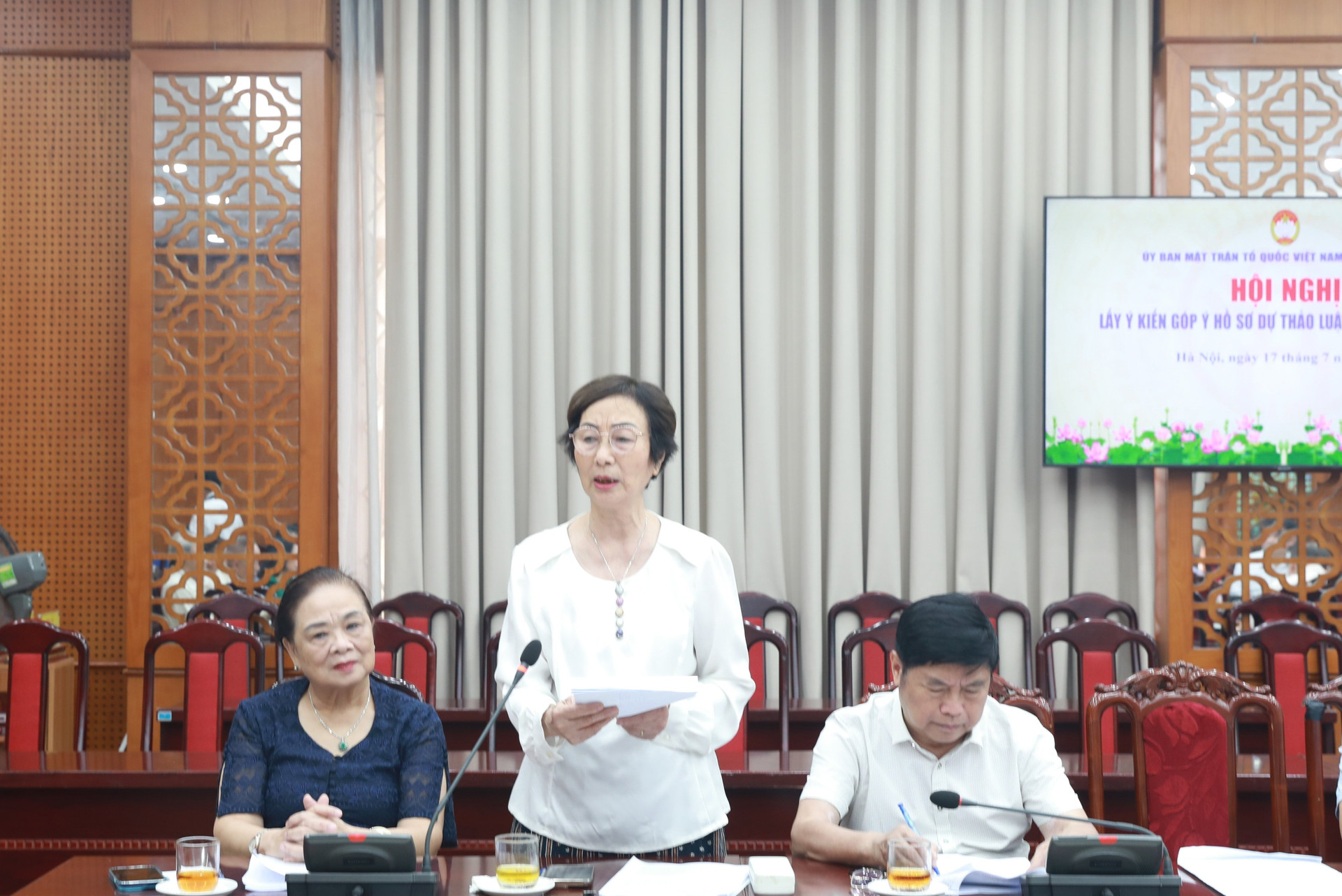 Bà Bùi Thị An phát biểu tại hội nghị.