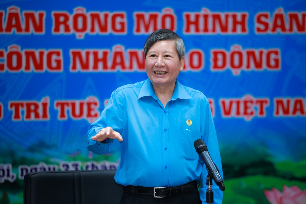 Phó Bí thư Đảng đoàn, Phó Chủ tịch Thường trực Tổng LĐLĐ Việt Nam Trần Thanh Hải phát biểu tại Tọa đàm.