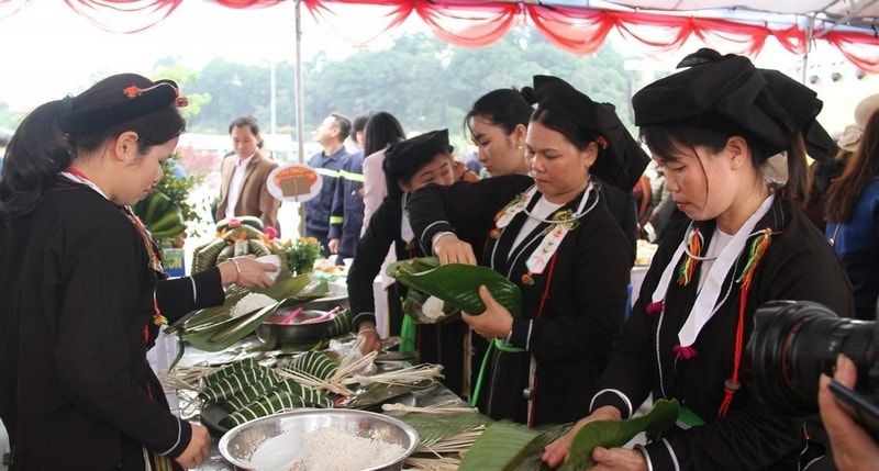 Đời sống văn hóa tinh thần của đồng bào các DTTS ở Vĩnh Phúc không ngừng được nâng cao.