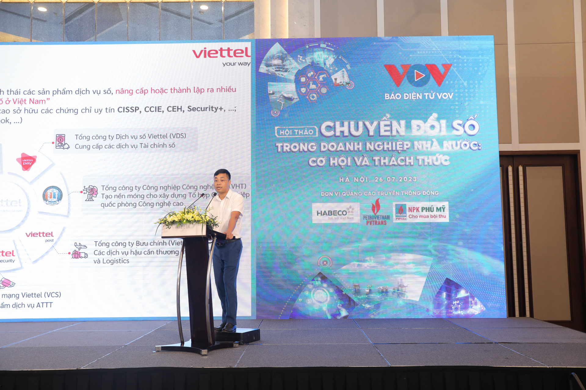 Ông Nguyễn Chí Thanh, Phó Tổng Giám đốc Tổng Công ty Giải pháp doanh nghiệp Viettel.