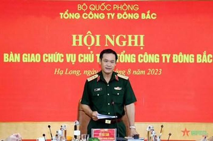 Thượng tướng Vũ Hải Sản, Ủy viên Trung ương Đảng, Thứ trưởng Bộ Quốc phòng phát biểu chỉ đạo hội nghị.