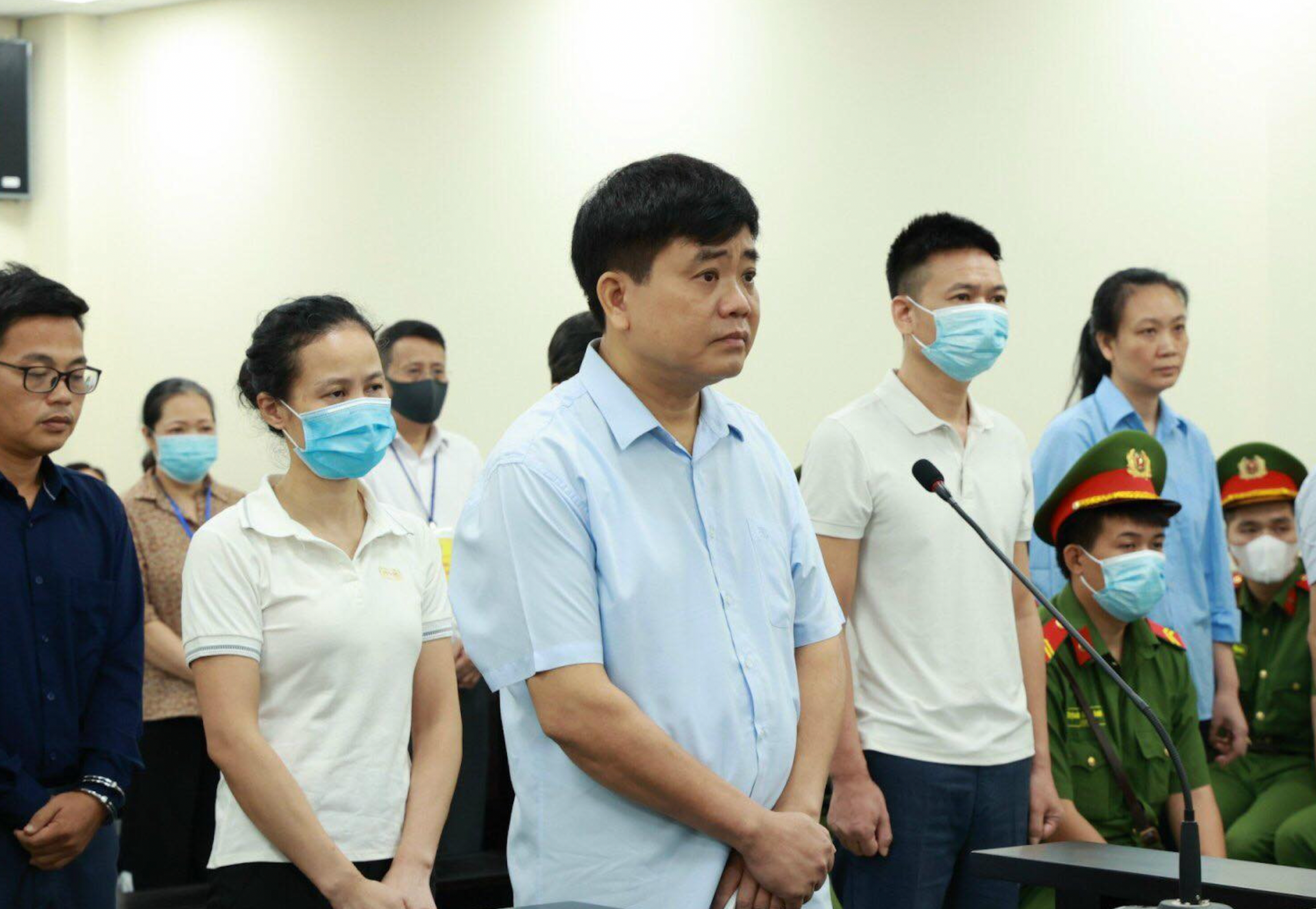 Cựu Chủ tịch UBND TP Hà Nội Nguyễn Đức Chung tại phiên tòa xét xử.
