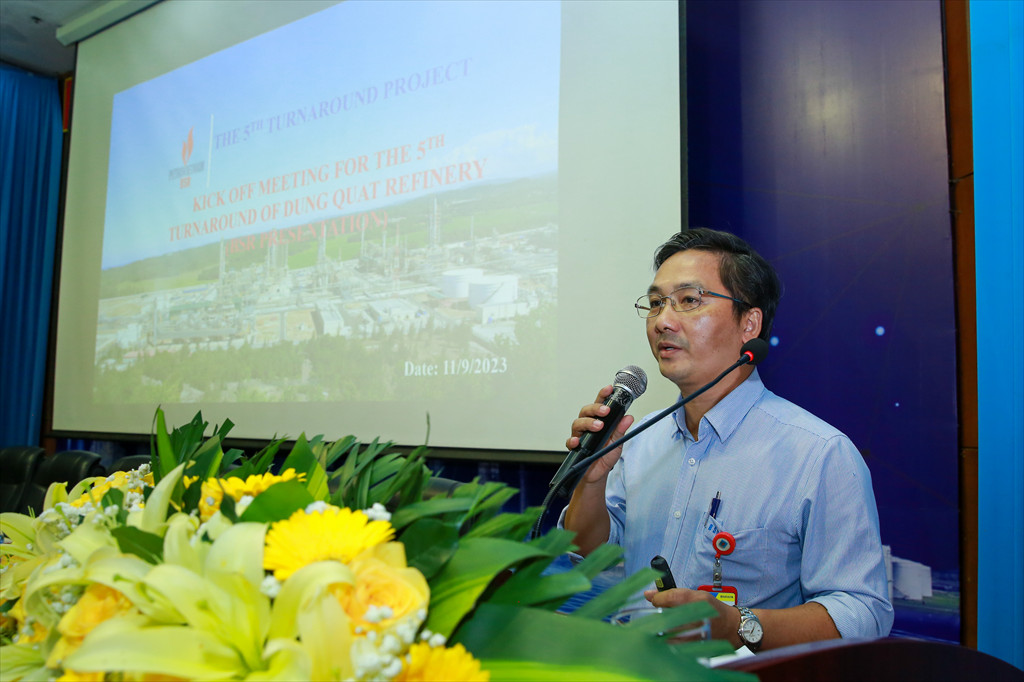 Ông Trần Tấn Chức - Trưởng ban BDSC BSR báo cáo các nội dung chính của đợt BDTT lần 5.