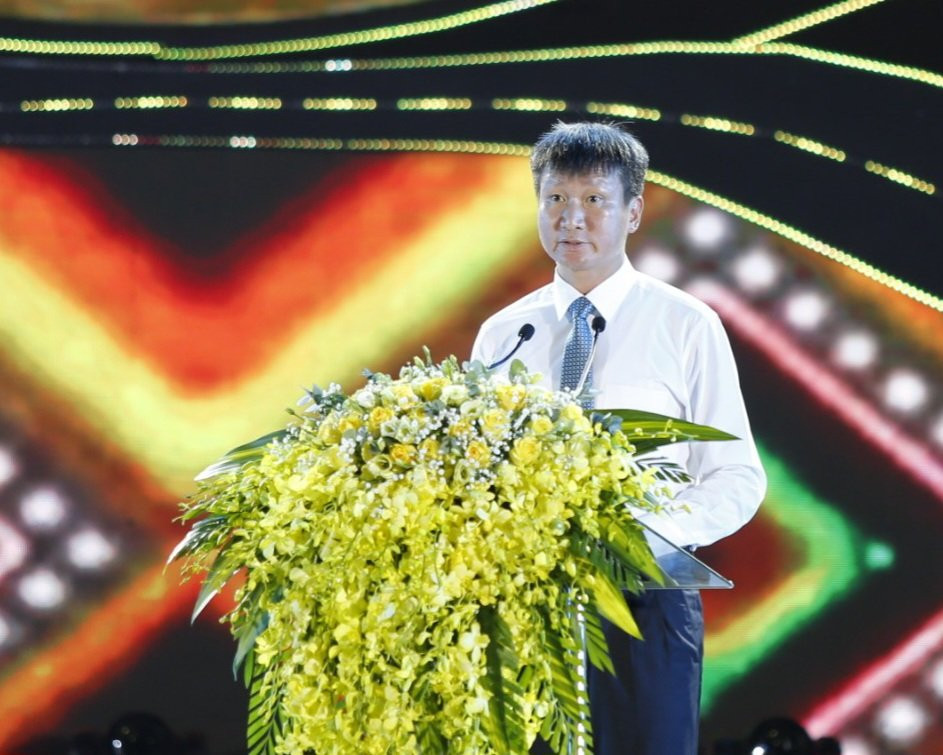 Ông Trần Huy Tuấn, Chủ tịch UBND tỉnh Yên Bái phát biểu tại buổi lễ.