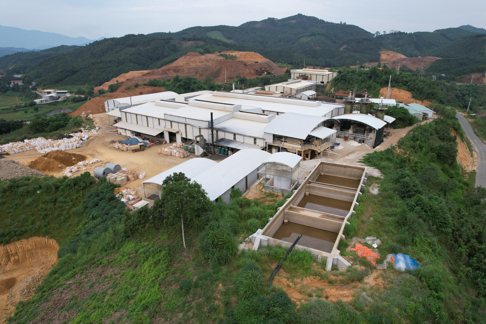Ngày 20/10, có mặt tại mỏ đất hiếm của Công ty cổ phần Tập đoàn Thái Dương ở xã Yên Phú. Ảnh: Ngô Hùng