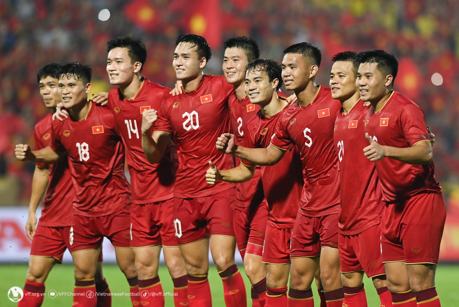 Vượt mặt Thái Lan, ĐT Việt Nam bất ngờ đứng đầu vòng loại World Cup 2026 ở BXH đặc biệt