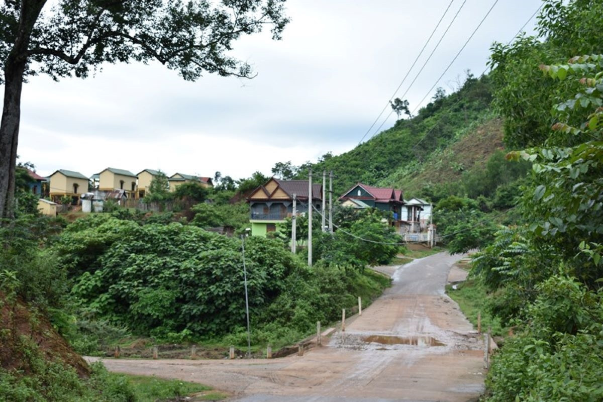 Từ nguồn vốn Chương trình MTQG 1719, con đường vào bản Ka Tăng, thị trấn Lao Bảo, huyện Hướng Hóa đã được bê tông hóa.