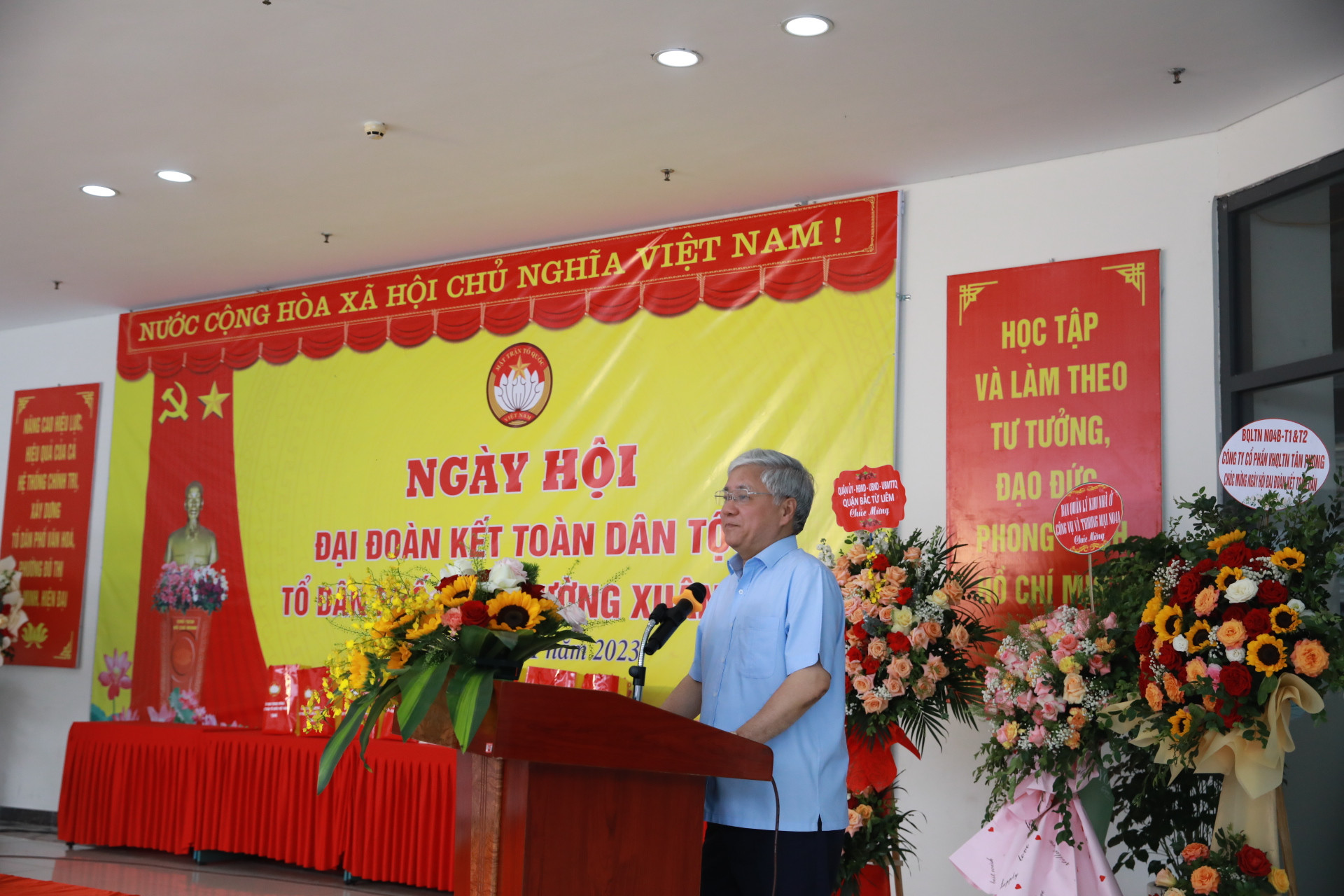 Bí thư Trung ương Đảng, Chủ tịch Ủy ban Trung ương MTTQ Việt Nam phát biểu tại ngày hội. 