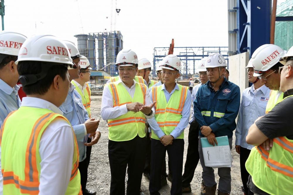 Tổng Giám đốc Lê Mạnh Hùng kiểm tra tiến độ dự án NMĐ Nhơn Trạch 3 và 4.