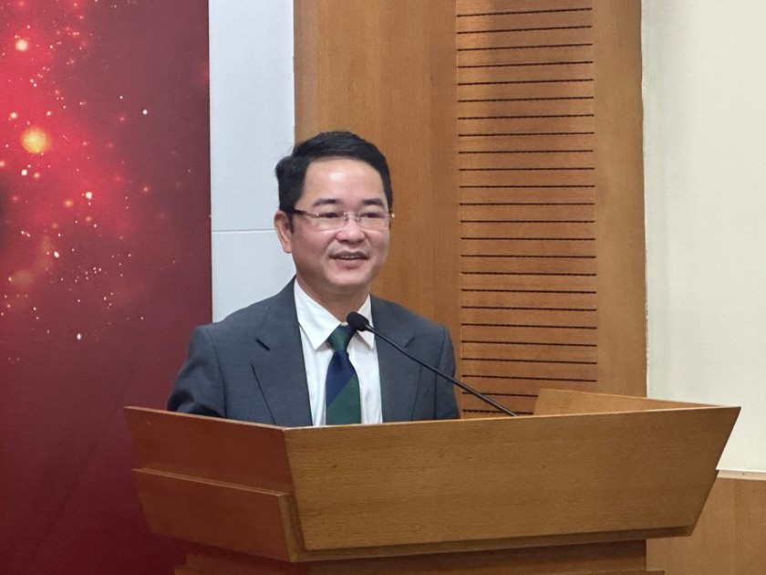 Tiến sĩ Vũ Hoài Nam - Tổng biên tập Báo Pháp luật Việt Nam phát biểu tại chương trình.