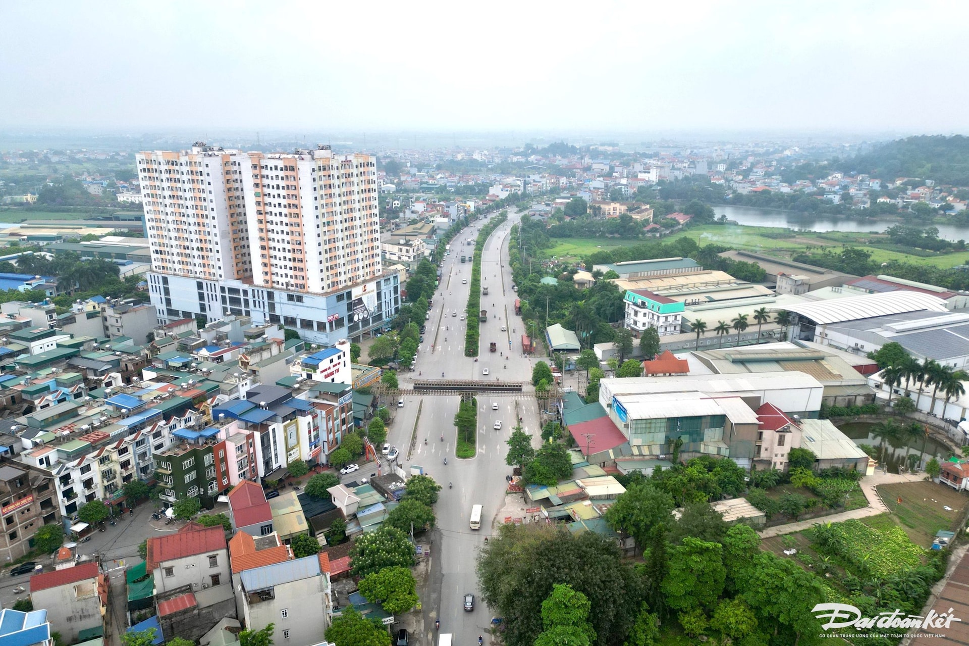 mo_rong_quoc_lo_6-le-khanh20.jpg