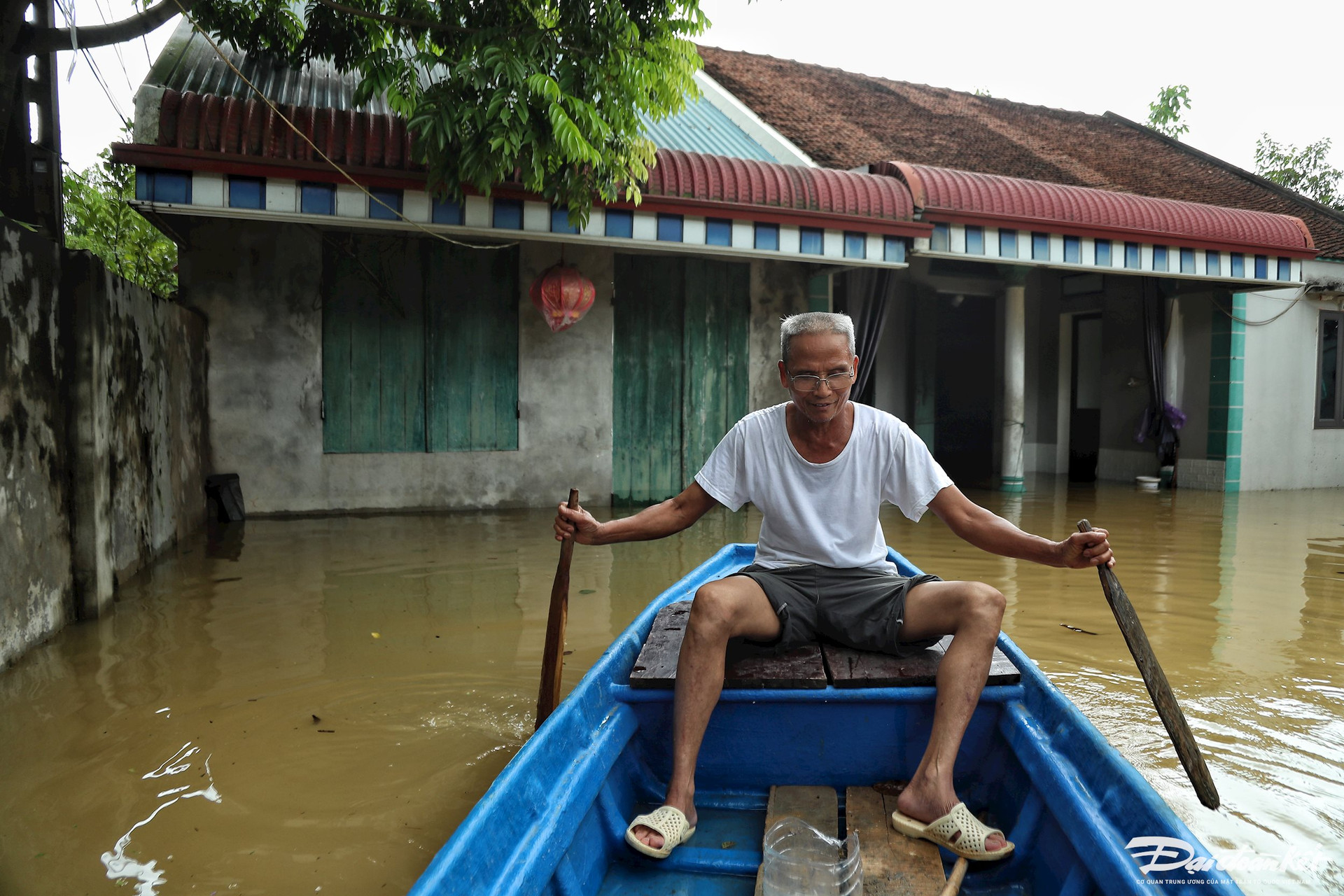 ngap_ung_o_ngoai_thanh_ha_noi-le-khanh15.jpg