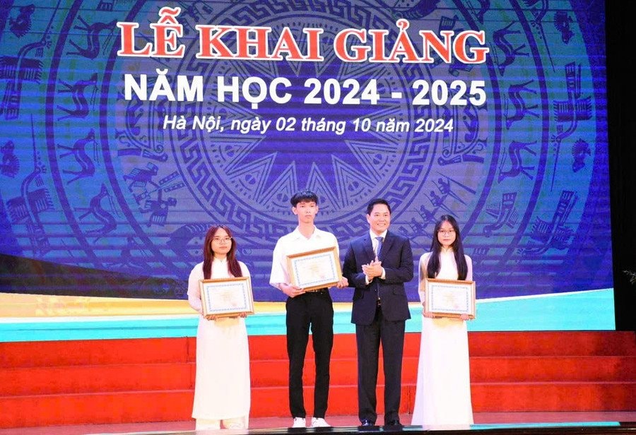 Nhiều học bổng đặc biệt cho sinh viên ngân hàng