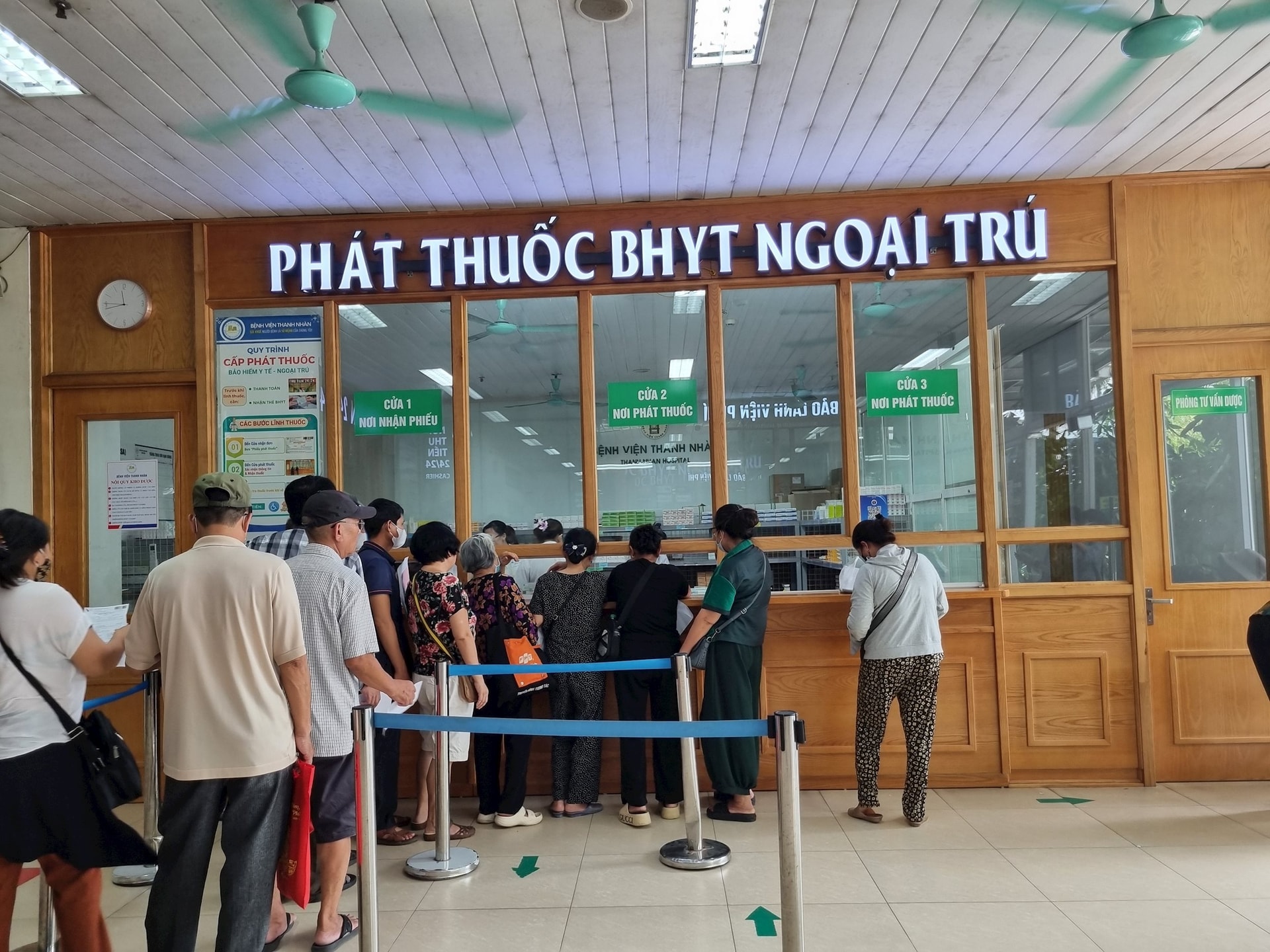 Tháo gỡ vướng mắc trong đấu thầu tại các cơ sở y tế