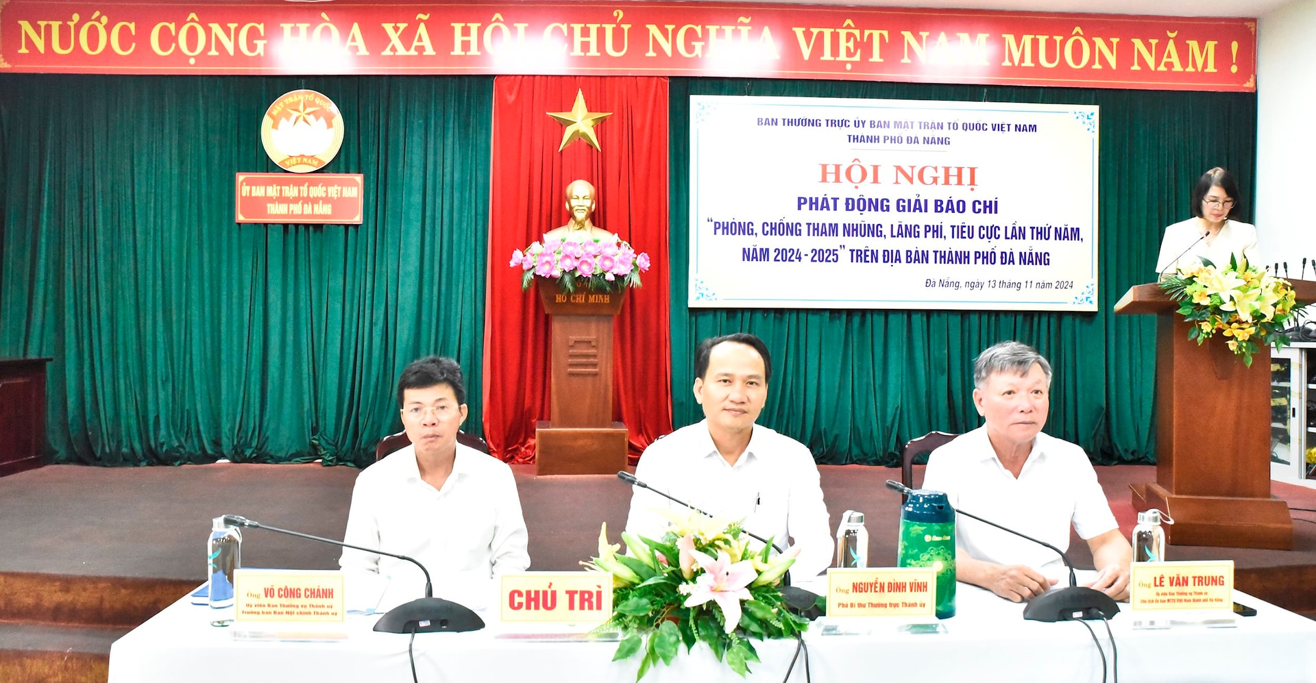 C chủ trì6179