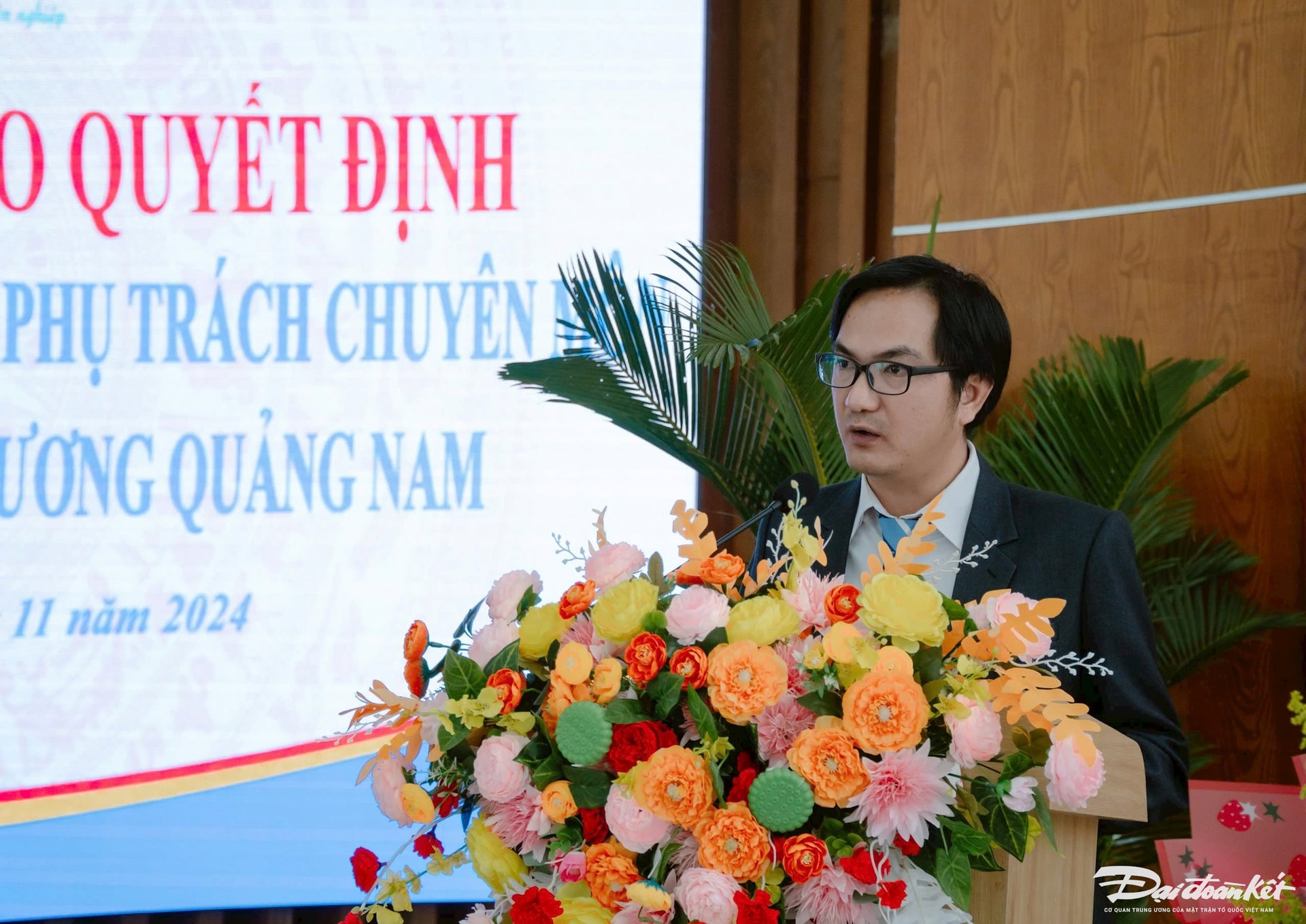 TS.BS Phan Tấn Quang phát biểu nhận nhiệm vụ.