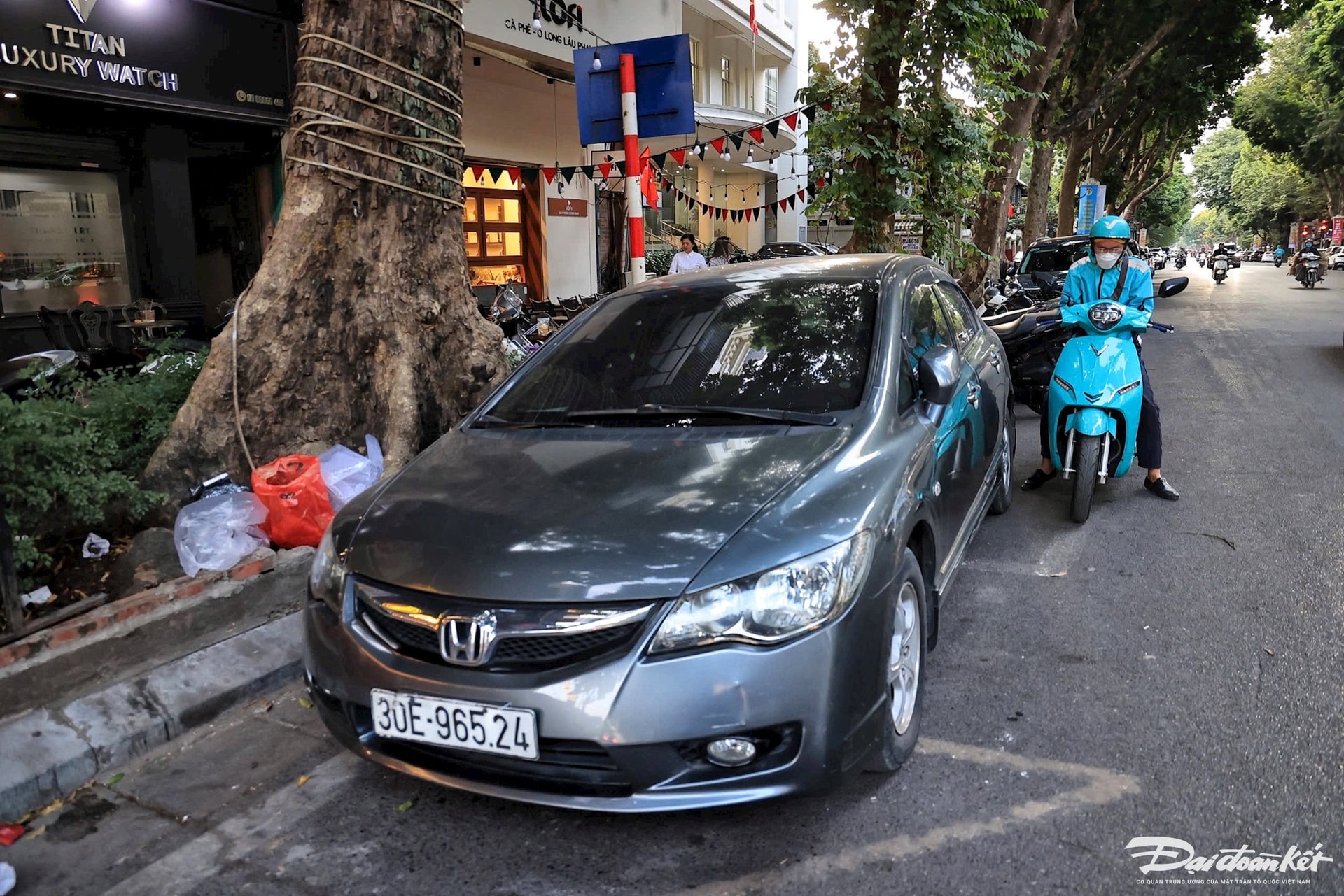 xe_taxi-le-khanh3.jpg