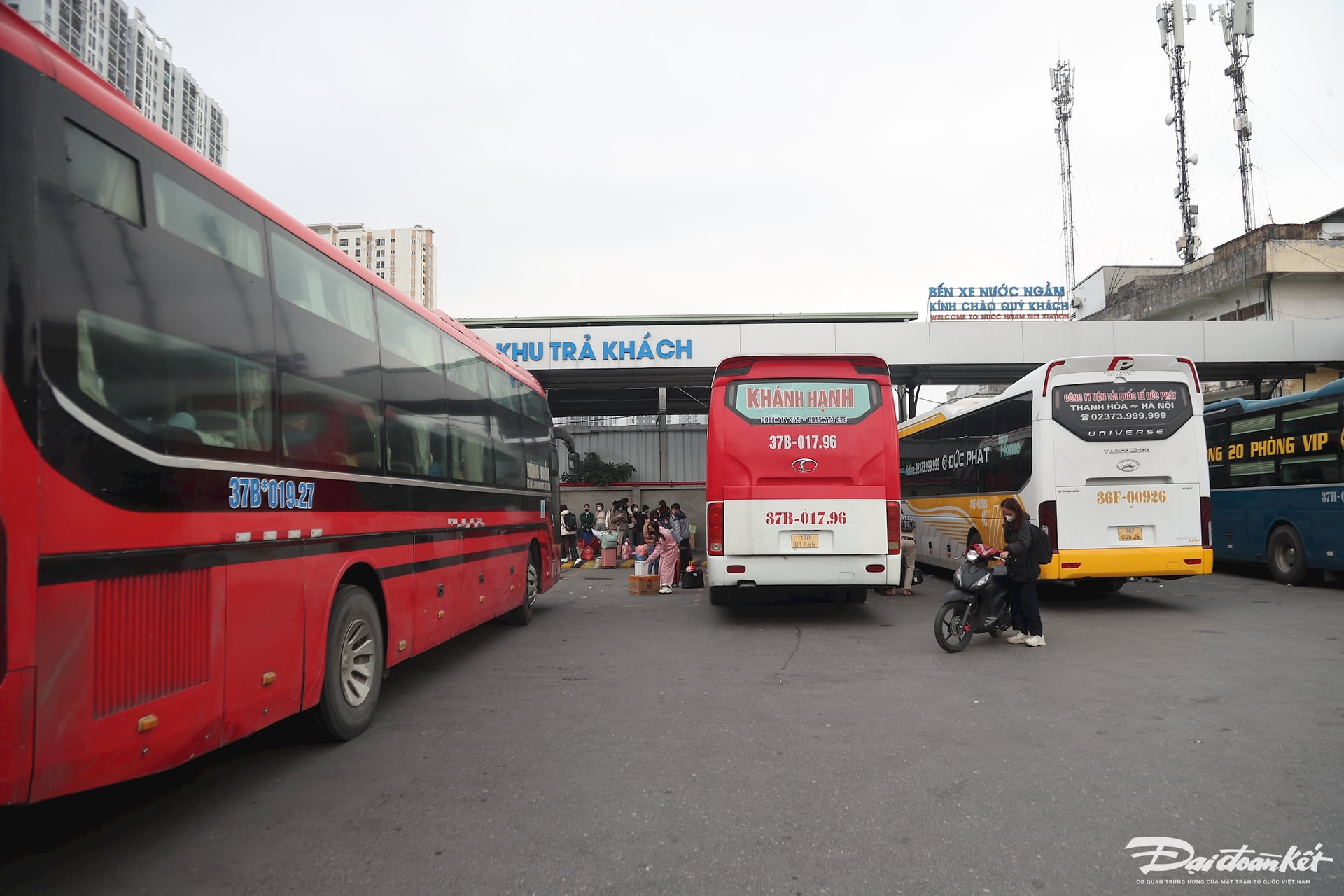 ben_xe-le-khanh3.jpg