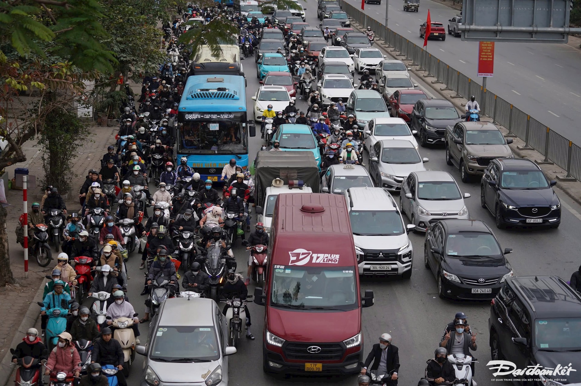 un_tac-le-khanh44.jpg