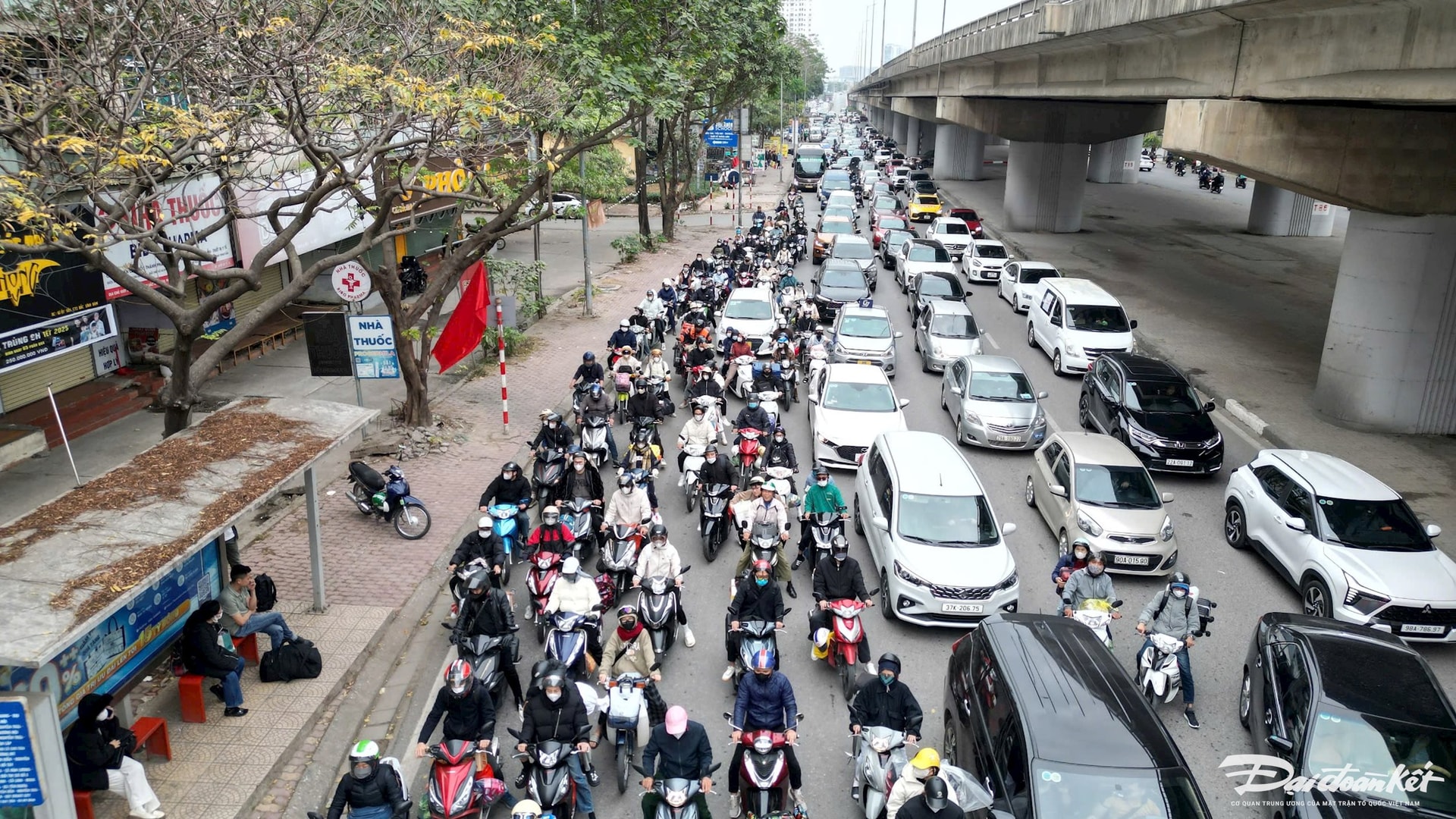 un_tac-le-khanh50.jpg
