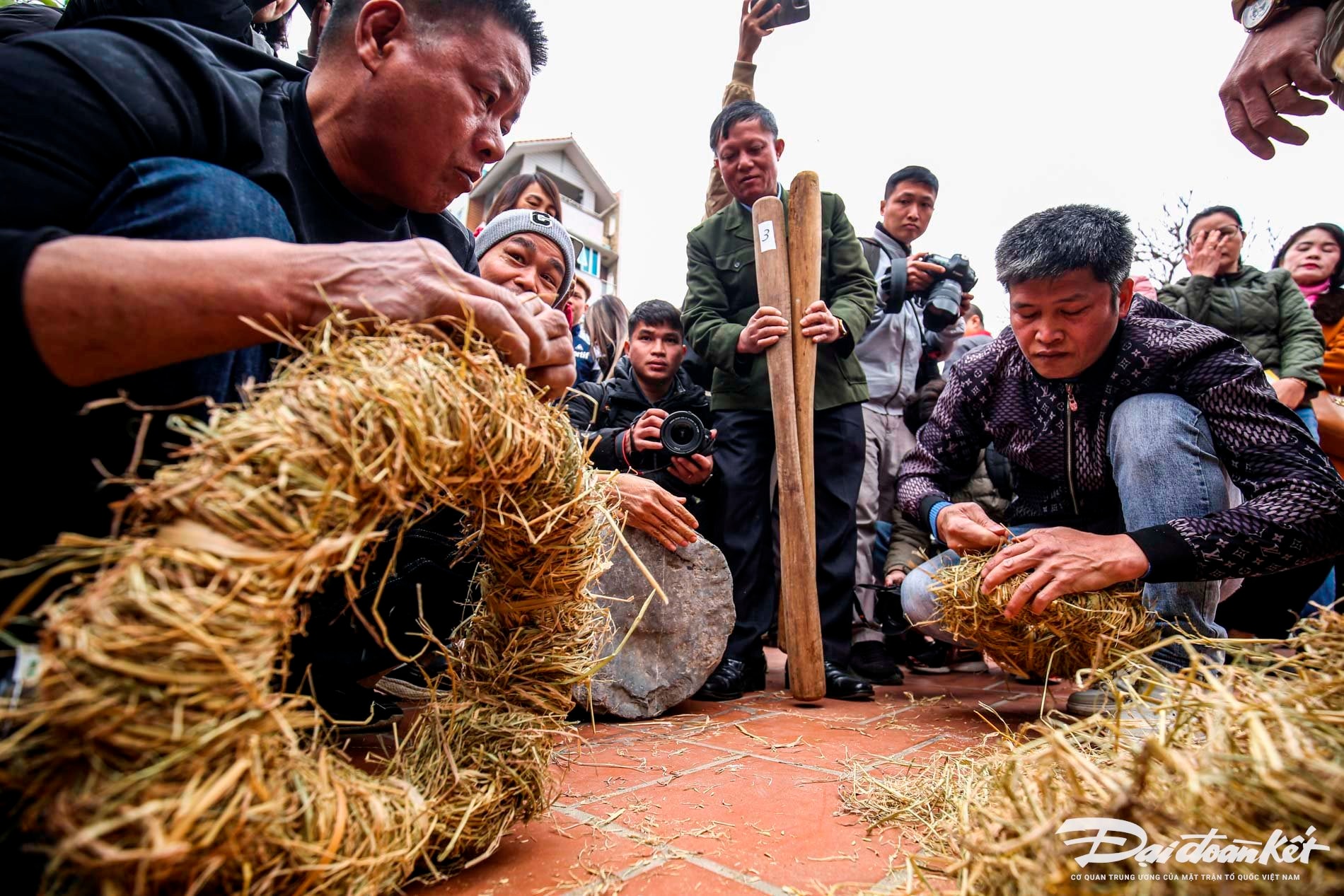 le_hoi_thi_cam-le-khanh2.jpg