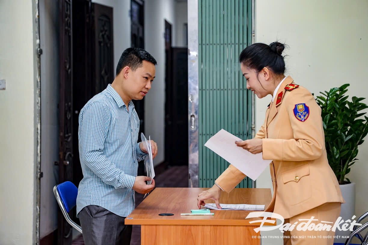 giay_phep_lai_xe-le-khanh26.jpg