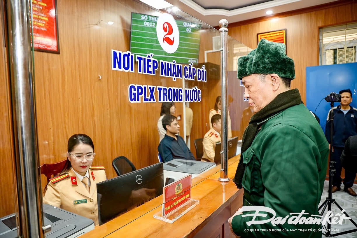giay_phep_lai_xe-le-khanh43.jpg