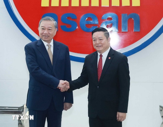 ttxvn-tong-bi-thu-ban-thu-ky-asean-3.jpg