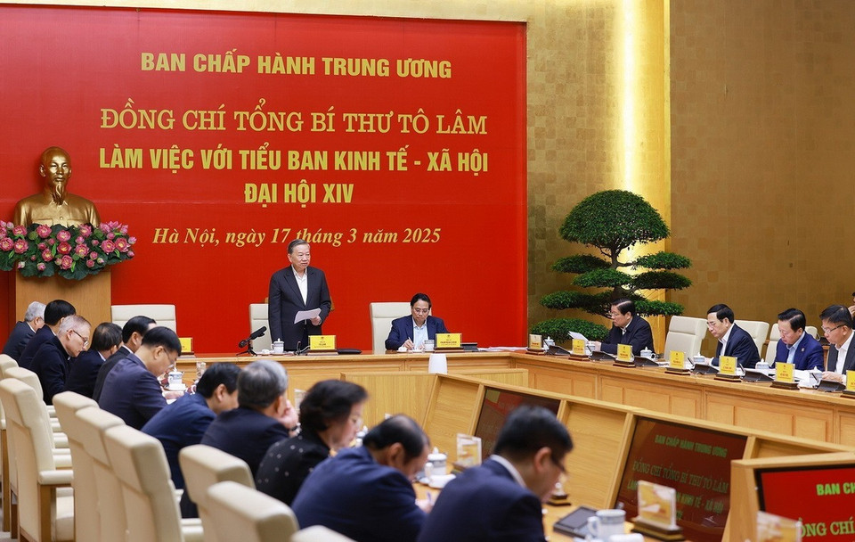 Tổng Bí thư Tô Lâm làm việc với Tiểu ban Kinh tế-Xã hội Đại hội XIV của Đảng