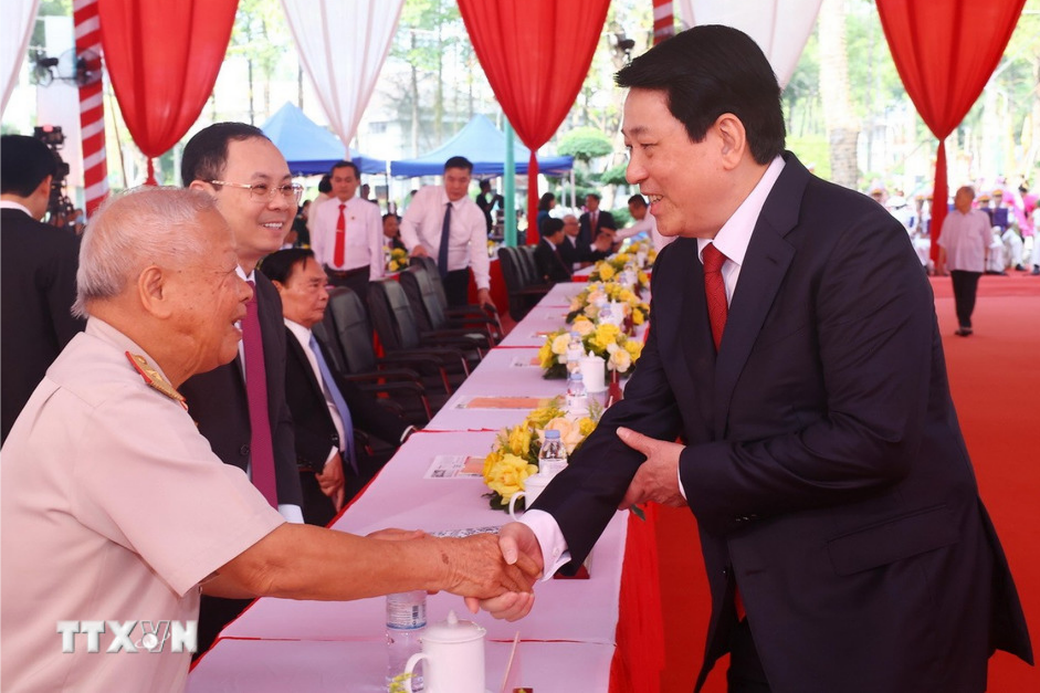 Chủ tịch nước Lương Cường dự Lễ kỷ niệm 50 năm Giải phóng tỉnh Bình Phước