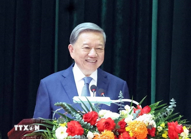ttxvn-2204-tong-bi-thu-tham-binh-chung-tang-thiep-giap-5.jpg