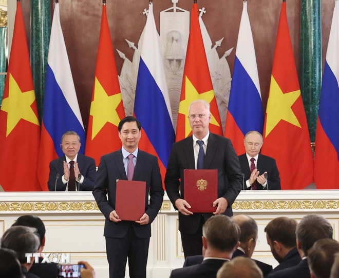 ttxvn-tong-bi-thu-to-lam5.jpg