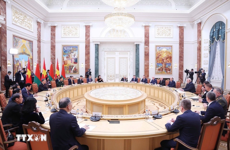 Tổng Bí thư Tô Lâm hội đàm chính thức với Tổng thống Belarus Aleksandr Lukashenko. (Ảnh: Thống Nhất/TTXVN)