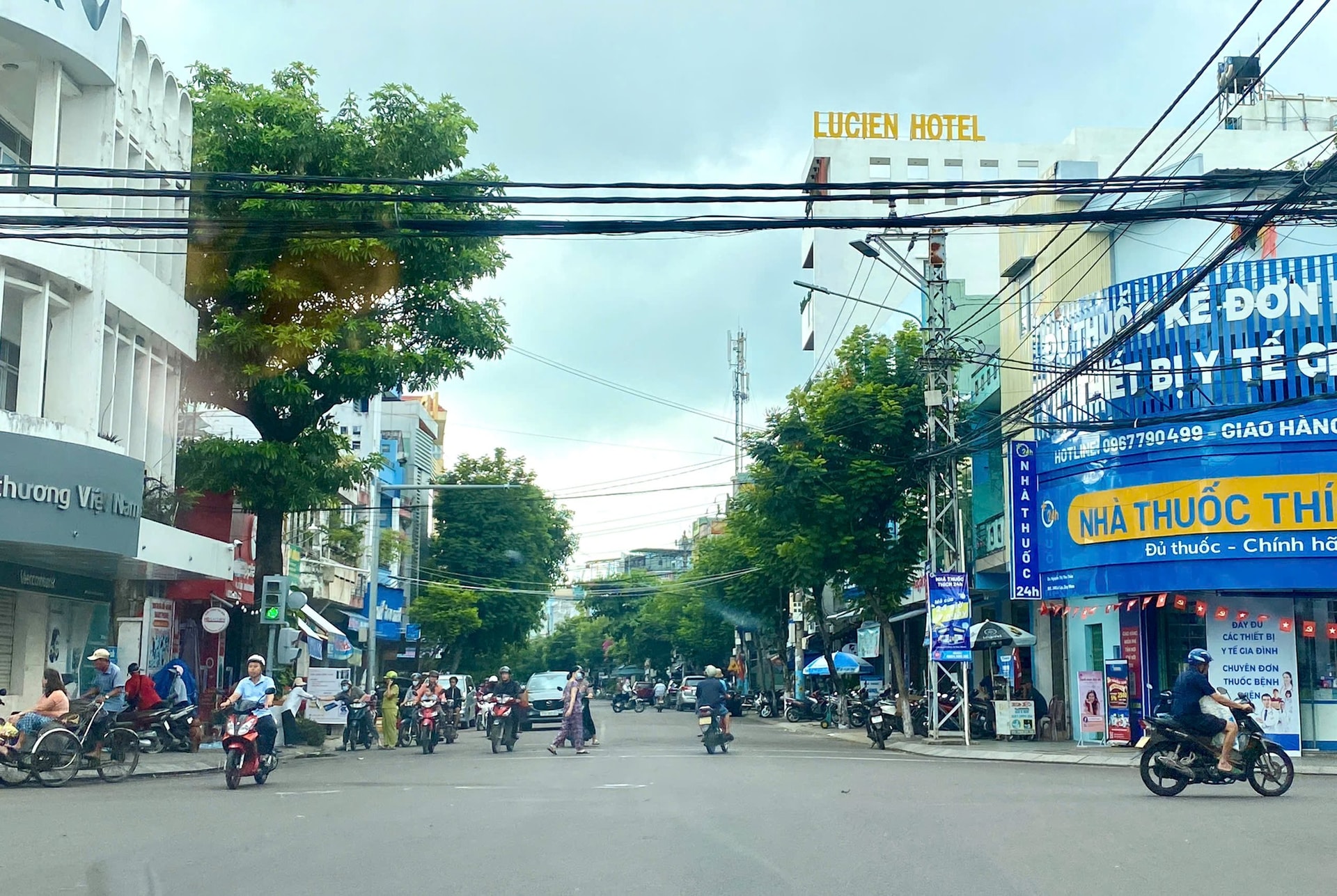 Ngã Tư Lê Lợi - Trần Hưng Đạo, nơi xảy ra vụ tai nạn