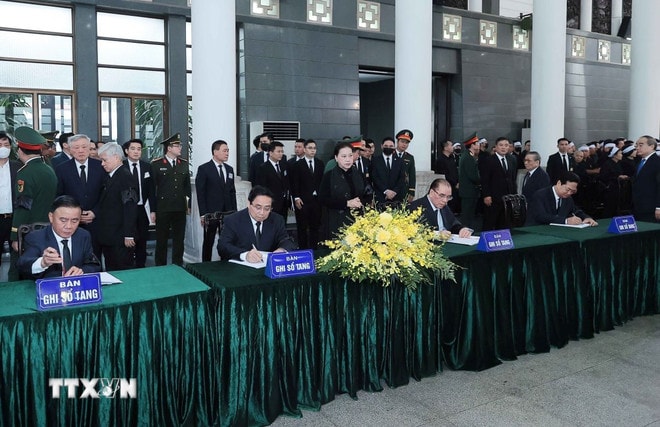 ttxvn-le-quoc-tang-nguyen-chu-tich-nuoc-tran-duc-luong-62.jpg
