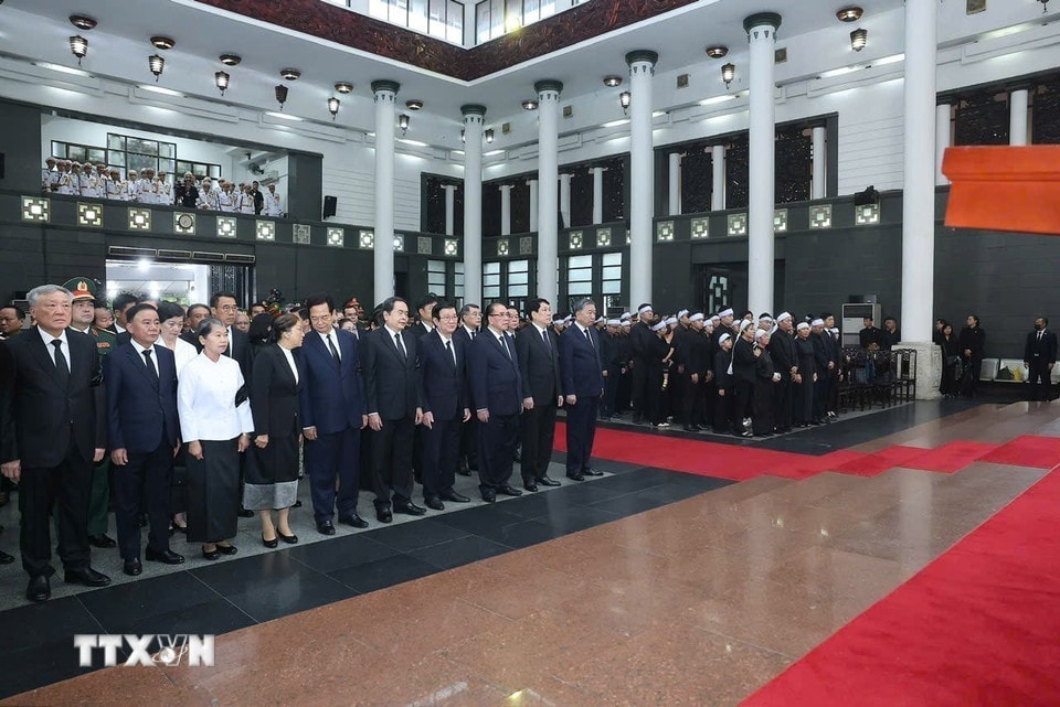 ttxvn-le-truy-dieu-nguyen-chu-tich-nuoc-tran-duc-luong-tai-ha-noi-8052476-2.jpg