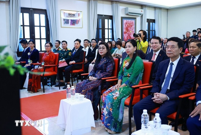 ttxvn-thu-tuong-gap-cong-dong-nguoi-viet-nam-tai-malaysia-4.jpg