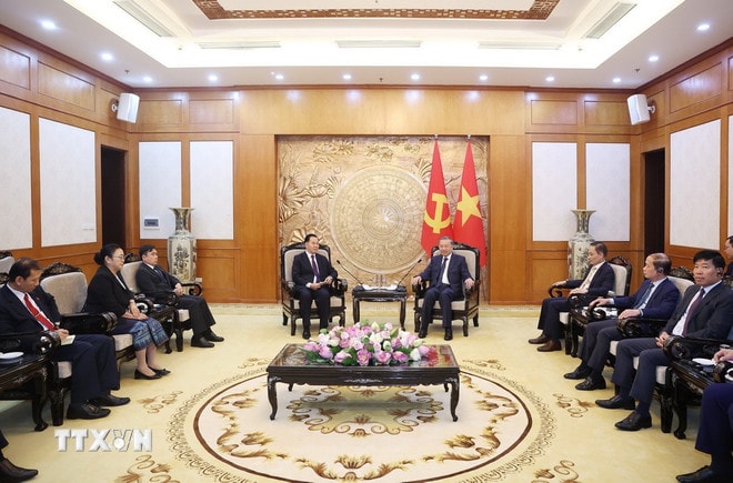 ttxvn-tong-bi-thu-to-lam-tiep-bi-thu-trung-uong-dang-chanh-van-phong-trung-uong-dang-ndcm-lao-2.jpg